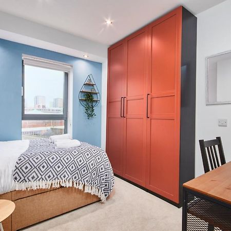 Large Duplex Penthouse - Parking Apartment Leeds  Luaran gambar
