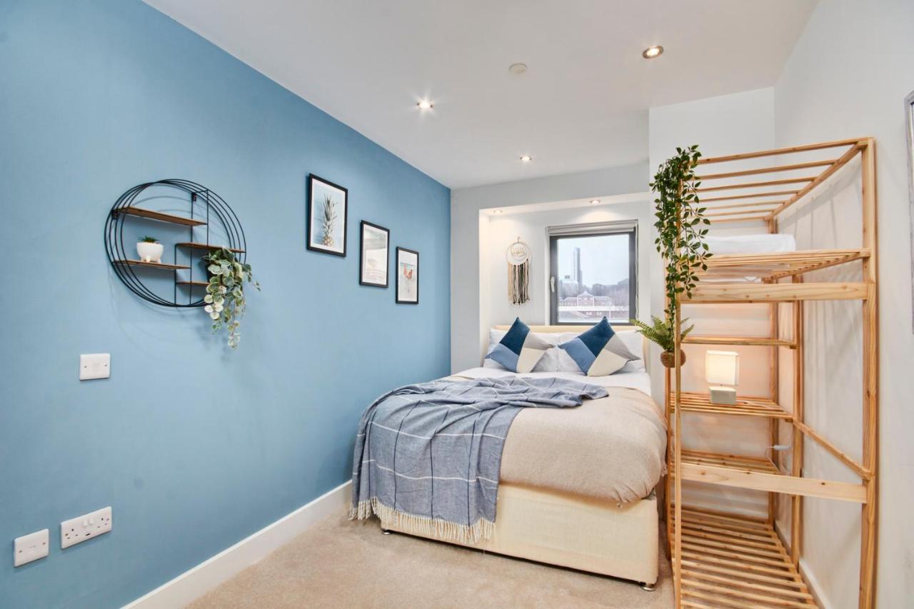 Large Duplex Penthouse - Parking Apartment Leeds  Luaran gambar