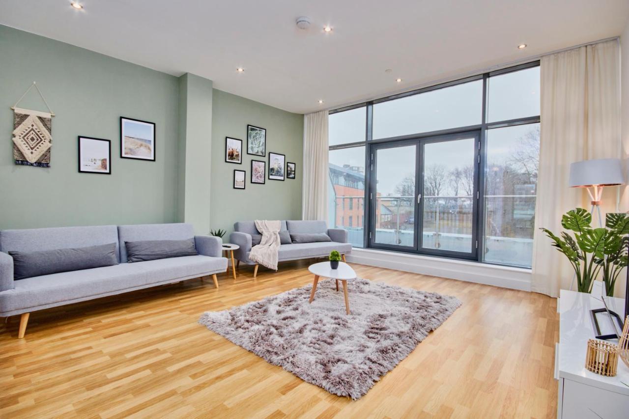 Large Duplex Penthouse - Parking Apartment Leeds  Luaran gambar