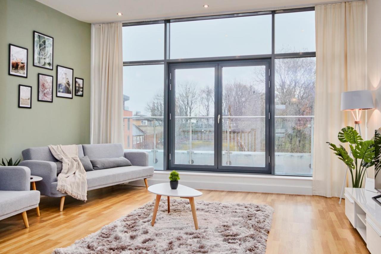 Large Duplex Penthouse - Parking Apartment Leeds  Luaran gambar