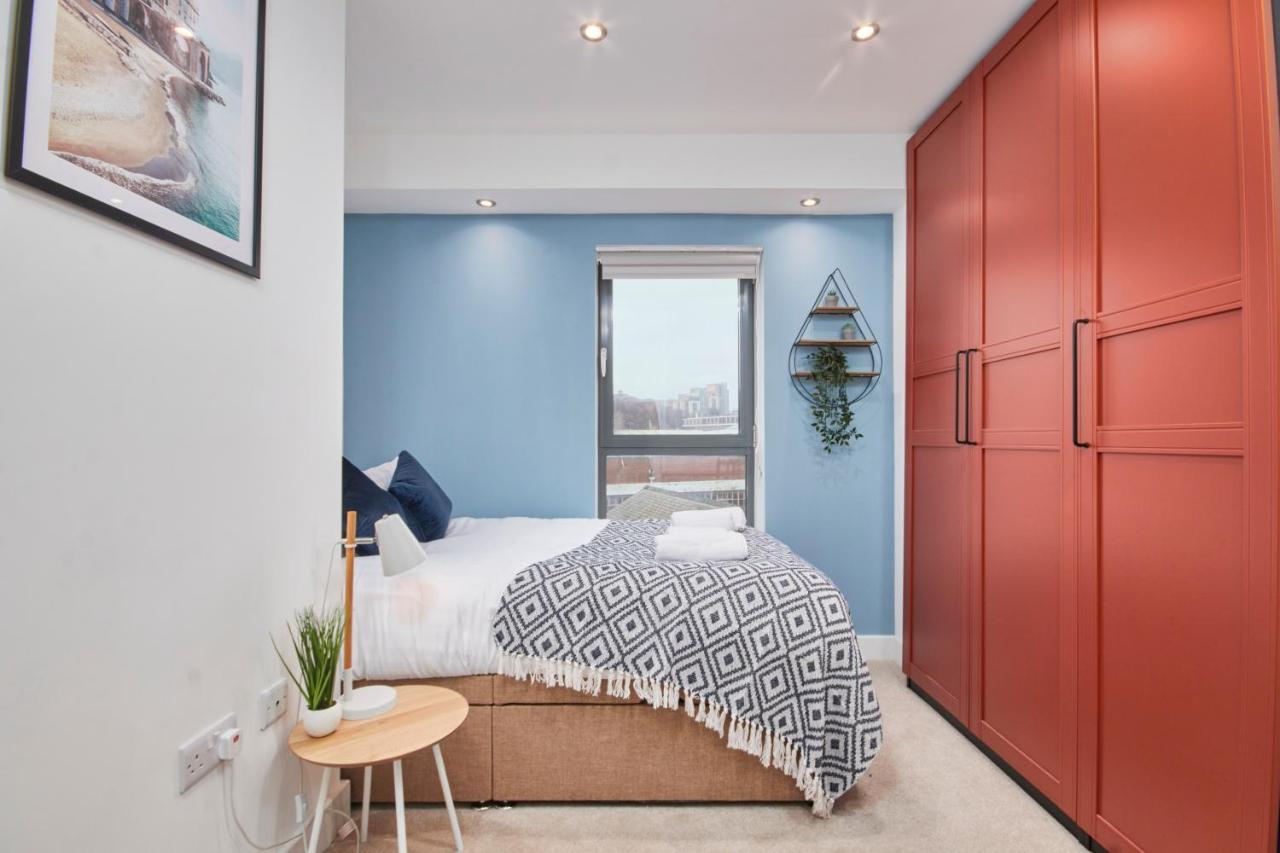 Large Duplex Penthouse - Parking Apartment Leeds  Luaran gambar